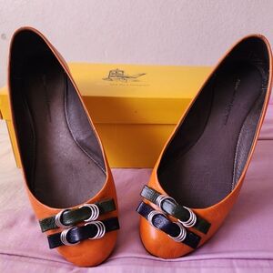 Pilcro And The Letterpress Orange Leather Flats w Decorative Buckles Size 6 1/2